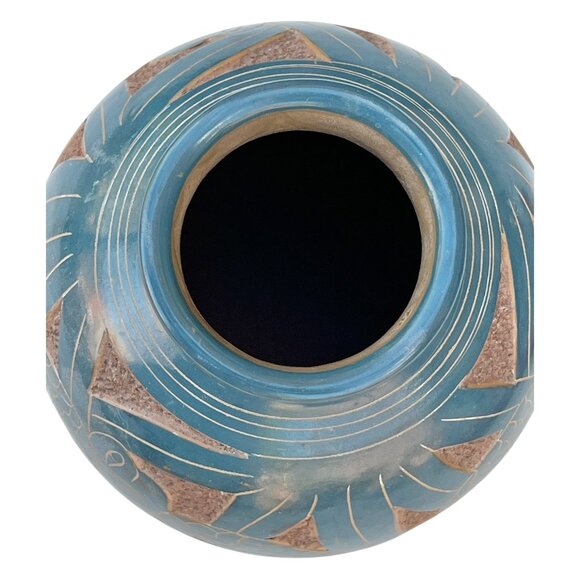 Handcrafted Costa Rican Turtle Design Blue & Terracotta Round Ceramic Vase 6" T - Picture 6 of 12